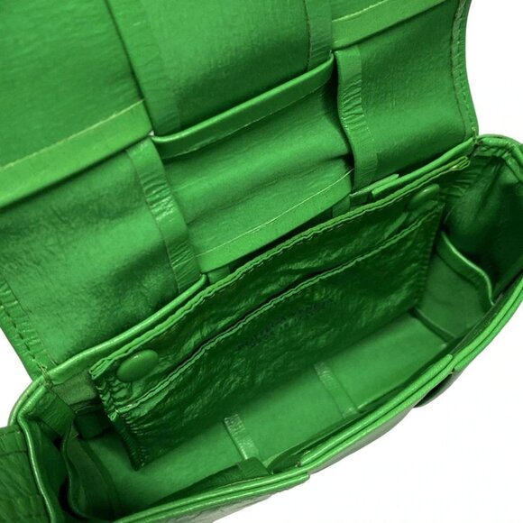 Auth BOTTEGA VENETA Candy cassette,Maxi intrecciato - Green Leather Shoulder Bag - Picture 14 of 16